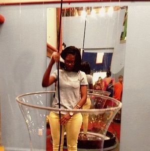 Meet your Posher, Emilia